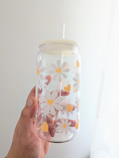 Trinkbecher Gänseblümchen – 500 ml mit Deckel & Strohhalm