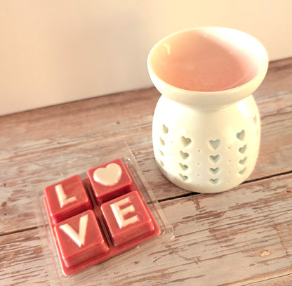 Love Moments – Geschenkbox mit Duftlampe & Wachsmelts - Limited Edition